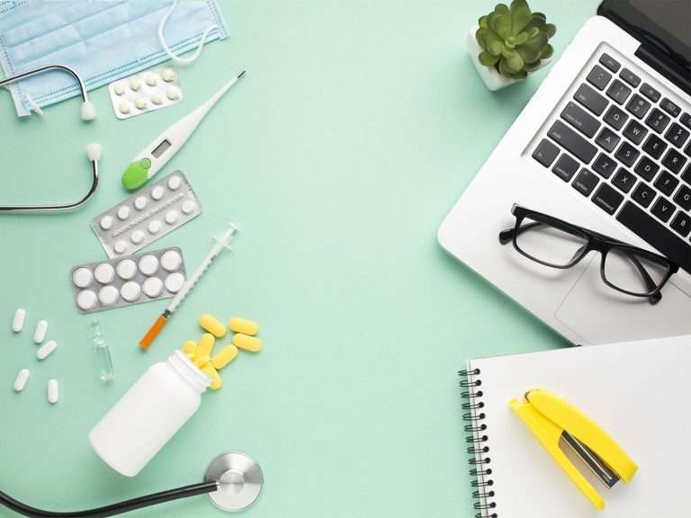 治痘痘一定要用藥?照光、雷射多管齊下,降低副作用 治痘痘一定要用藥?